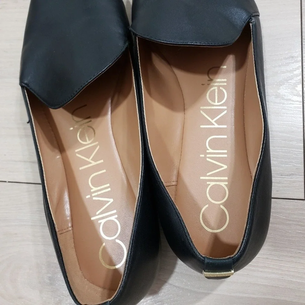 Calvin Klein Orabela Leather Flats Womens 10 Black Loafer Ballet Minimalist‎